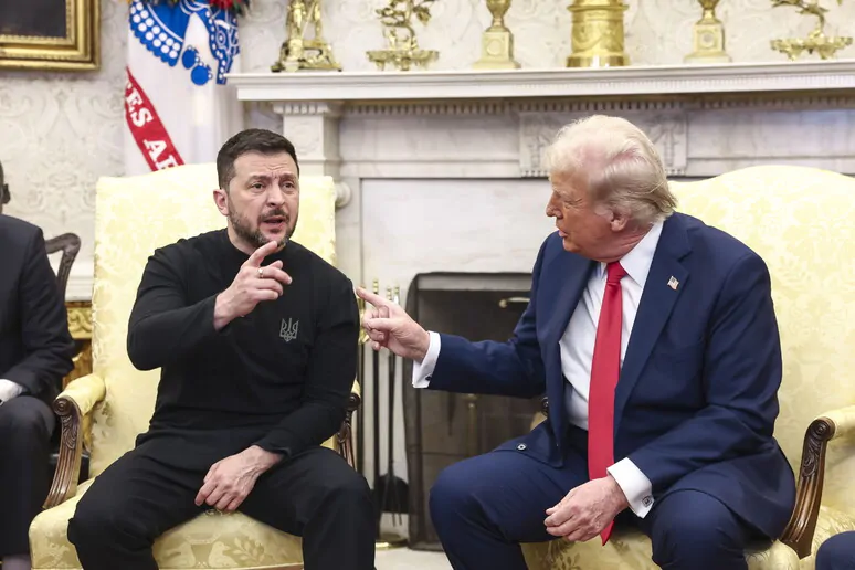 Nuovo affondo del presidente americano contro il leader ucraino dopo le dichiarazioni rilasciate a Londra. L'accordo sui minerali tra Usa e Ucraina resta bloccato.