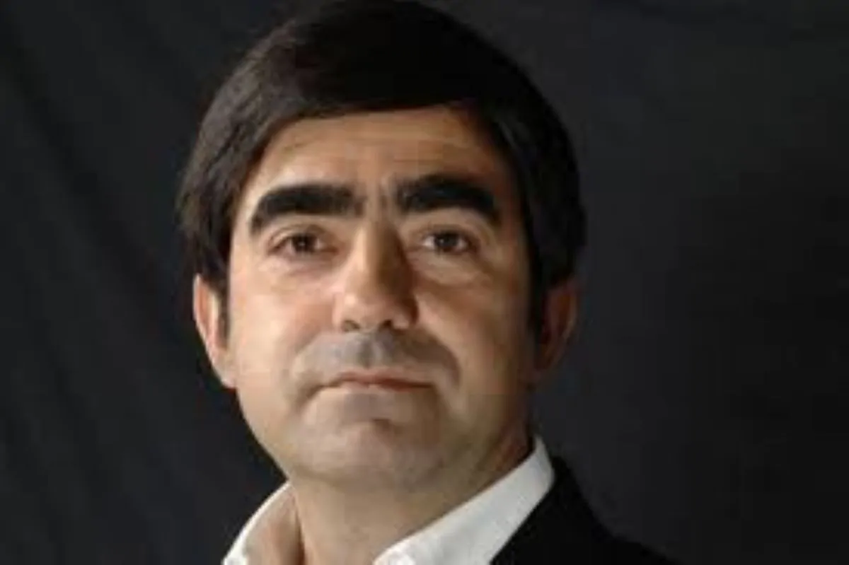 Elio non fa sconti: “La mia umiliazione massima è stata ascoltare la canzone vincitrice di Sanremo cantata con l’autotune”