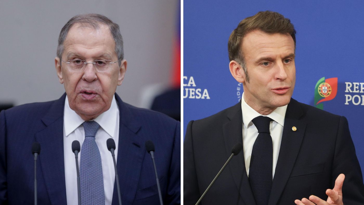 Il Cremlino replica con durezza alle dichiarazioni di Emmanuel Macron, che propone la protezione nucleare francese per l'Europa e il possibile dispiegamento di truppe in Ucraina.