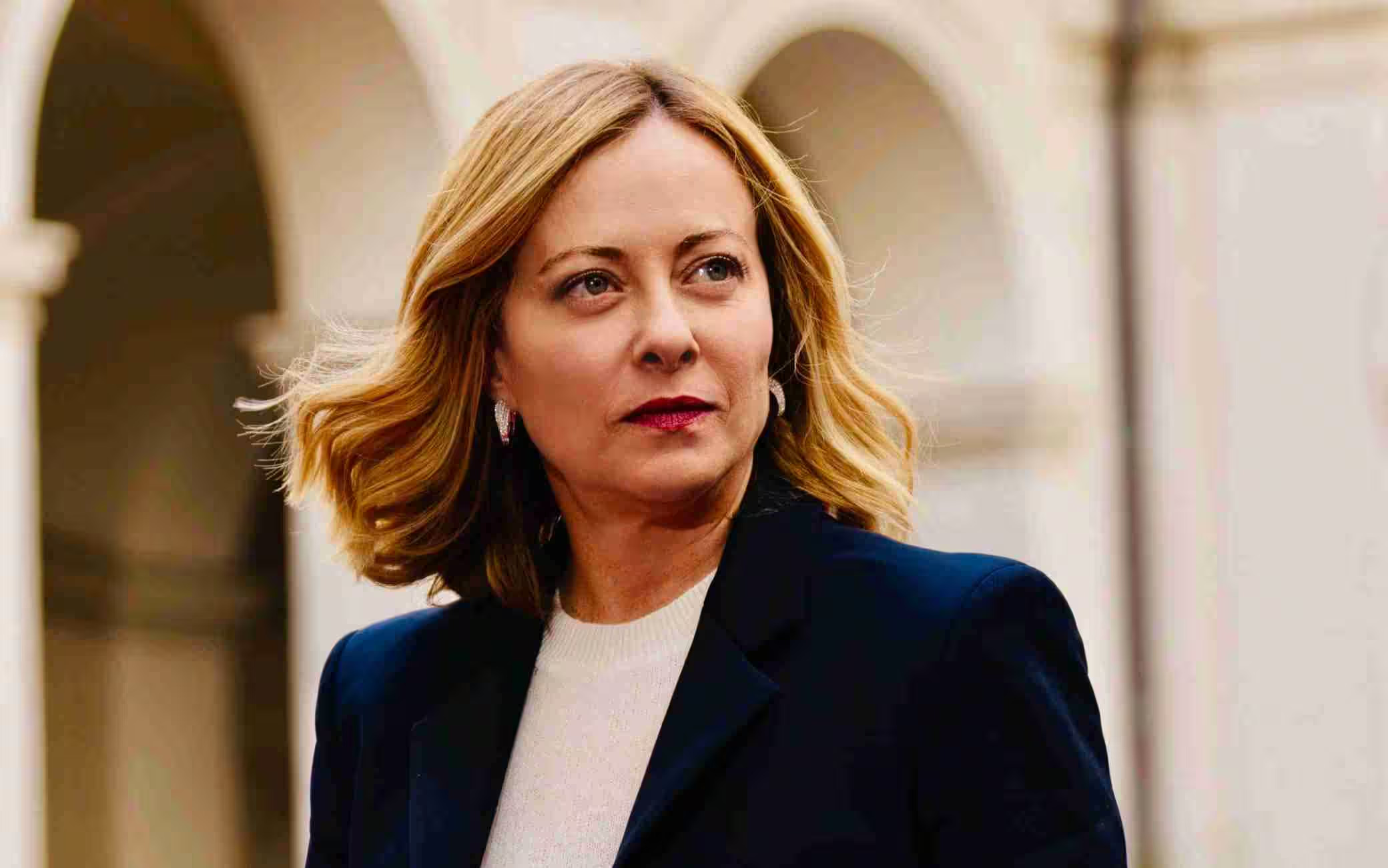 Fratelli d'Italia continua a guadagnare consensi, mentre il Partito Democratico registra un calo significativo. I dati Ixè fotografano l’andamento delle intenzioni di voto da dicembre a fine febbraio.