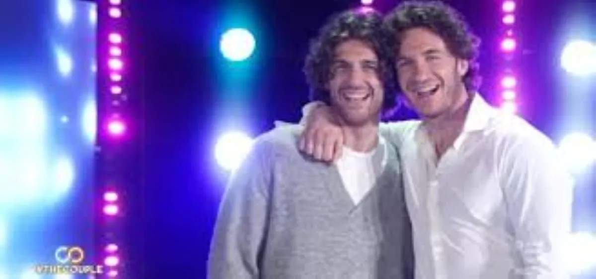 “The Couple”, Danilo e Fabrizio Mileto conquistano il pubblico nonostante le gaffe