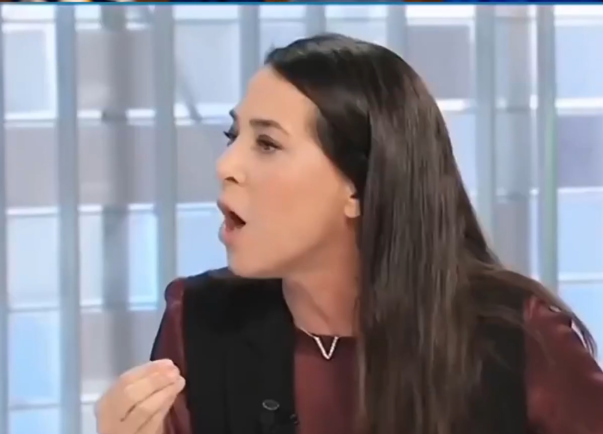 Tensione alle stelle tra Chiara Appendino e Licia Ronzulli: lo scontro sull’operato del governo e le forniture di armi a Israele diventa virale.