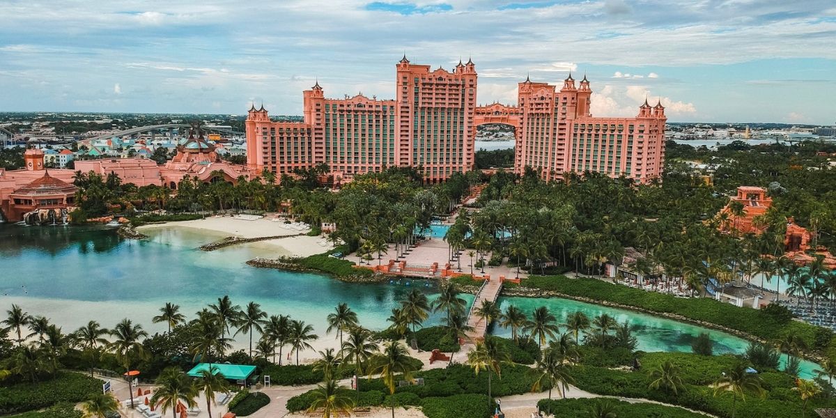 Un uomo di 79 anni e una donna di 74 hanno perso la vita a Celebration Key, isola privata inaugurata da meno di un mese.