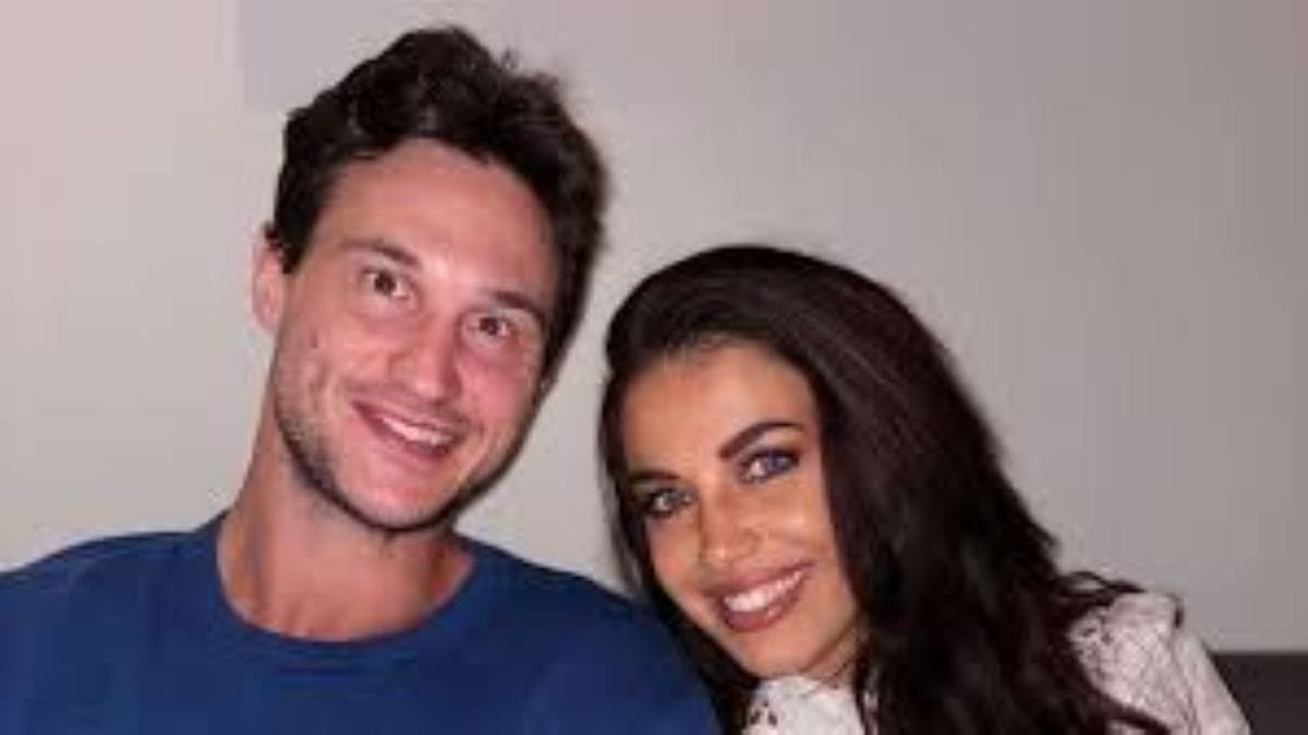 Gallinari, la moglie Eleonora Boi, incinta, morsa da uno squalo davanti ai suoi occhi, è grave
