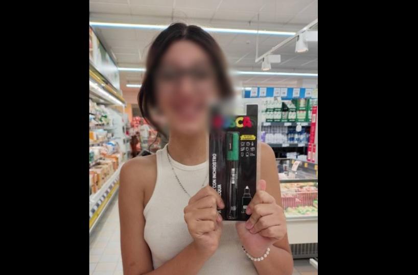 La ragazzina era sparita ieri mattina nel quartiere Santa Rosa di Lecce. Ritrovata a Parma, stava bene ed è stata affidata alla polizia in attesa della madre.