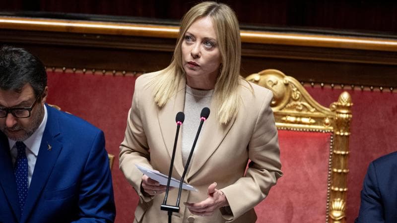 La premier risponde a Maiorino (M5s) e difende il piano di Trump per Gaza: “Se governassero i 5 Stelle, l’Italia sarebbe isolata nel mondo”.