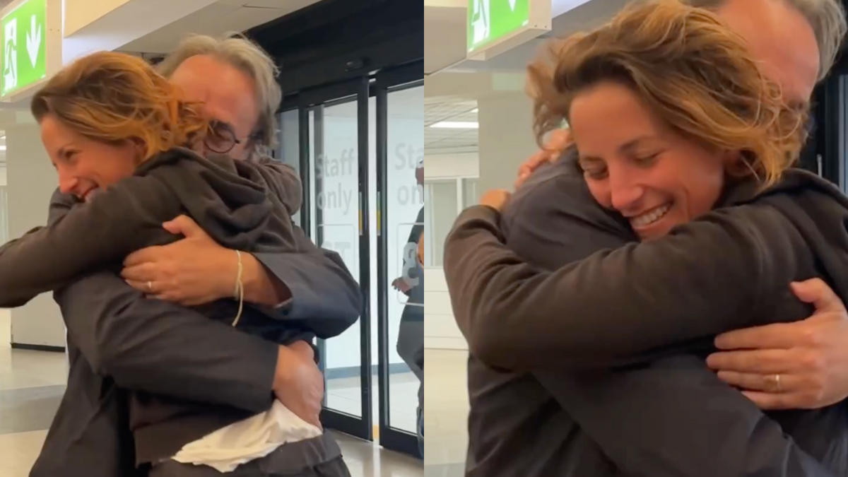 Accolti da applausi e abbracci, sono rientrati a Roma i quattro parlamentari italiani fermati da Israele sulla Flotilla per Gaza. Restano in carcere altri attivisti.