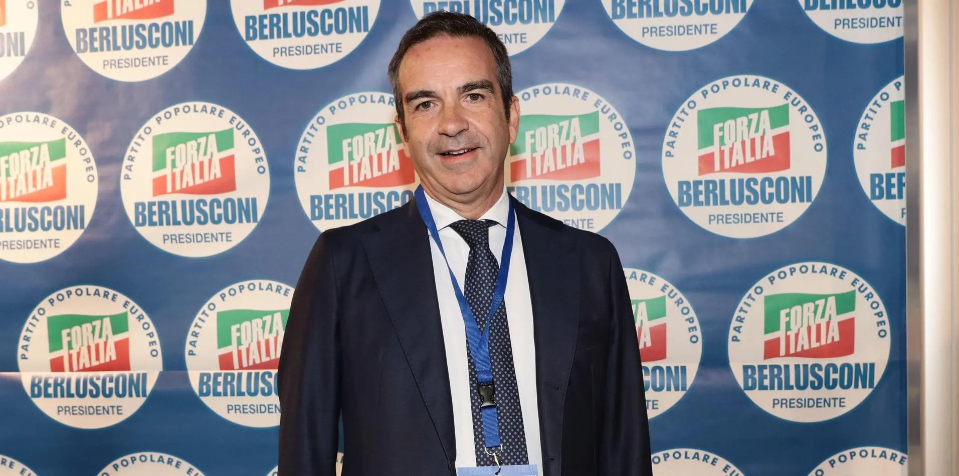 Carlo Calenda commenta le aperture di Roberto Occhiuto: europeismo e liberalismo restano minoritari finché Salvini condiziona la coalizione di governo.