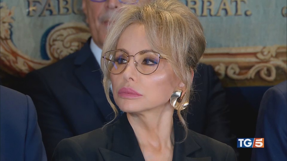 Marina Berlusconi interviene su referendum Giustizia, Forza Italia e Vannacci, rivendicando la linea liberal-moderata e indicando il futuro del centrodestra.