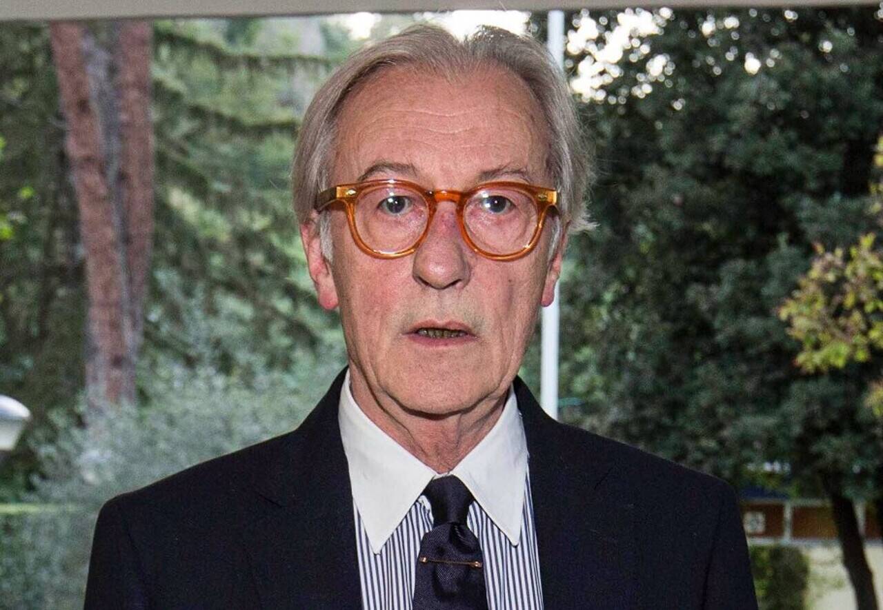 Vittorio Feltri distingue fede e fanatismo, difende la libertà religiosa ma avverte: quando religione e potere si confondono, la laicità dello Stato occidentale è a rischio.
