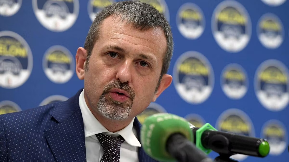 Il sottosegretario Andrea Delmastro respinge le richieste di svuotacarceri, punta su espulsioni e accordi bilaterali e chiede più rigore sulle misure alternative.