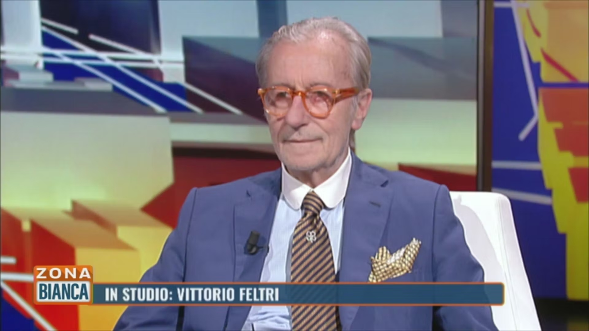 Vittorio Feltri contesta la narrazione dell’opposizione su crisi economica e repressione, citando dati su occupazione, Pil e libertà di manifestare in Italia.