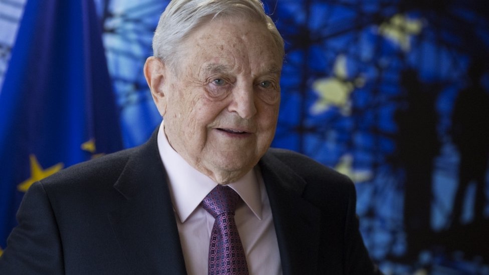 Inchiesta FarWest, bufera sui fondi di Soros: FdI, “Fiume di denaro alla sinistra, altro che interesse nazionale”