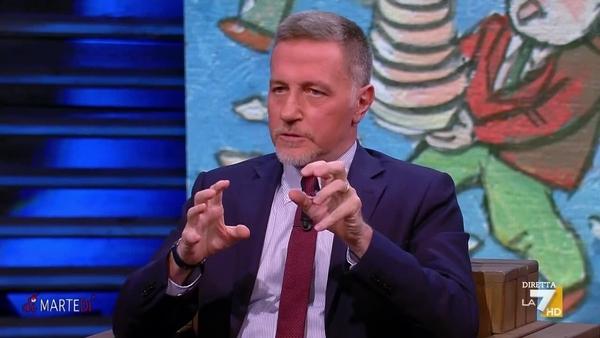Giorgia Meloni nel mirino di Giannini: “Non ha più nulla da dire al Paese”, Bocchino rilancia su stabilità e conti