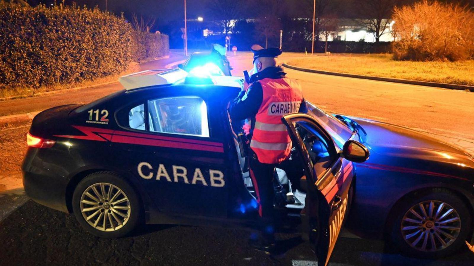 Lascia il marito, lui la sequestra e chiede ai genitori un riscatto di 15mila euro