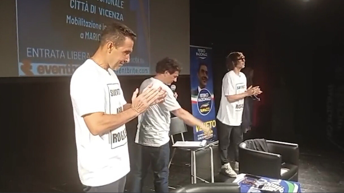 Roberto Vannacci e Giuseppe Cruciani indossano a Vicenza la t-shirt per Mario Roggero e rilanciano il tema della legittima difesa.