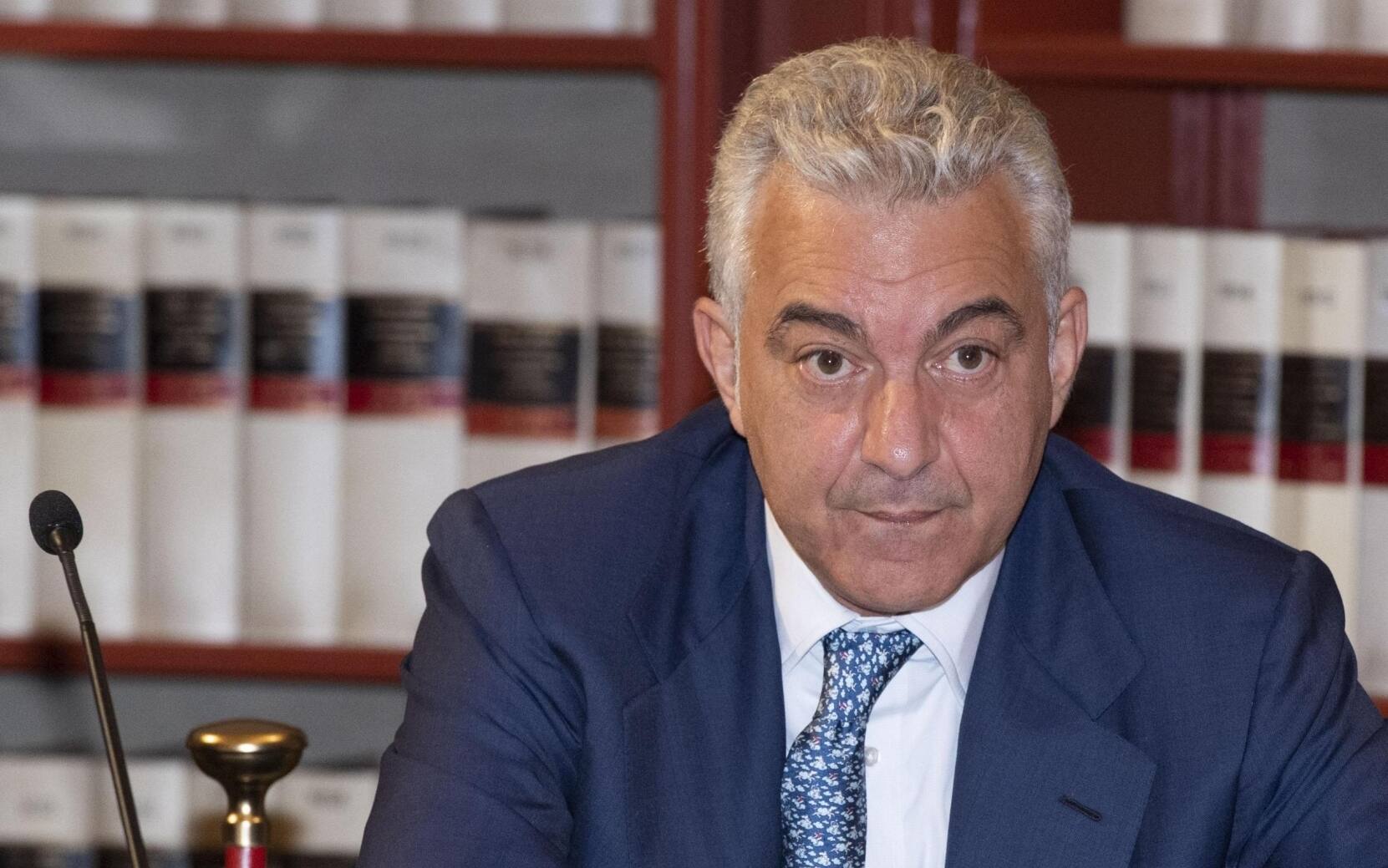 Mascherine dalla Cina, nuove carte della Guardia di Finanza indicano l’aumento dei costi di spedizione nella commessa da 1,2 miliardi.