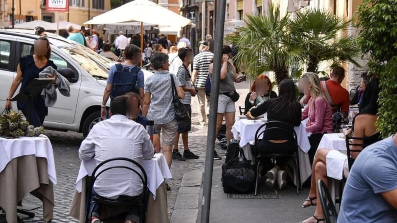 A Malta 47 persone hanno accusato sintomi da sospetta tossinfezione alimentare dopo un pranzo in un resort esclusivo.